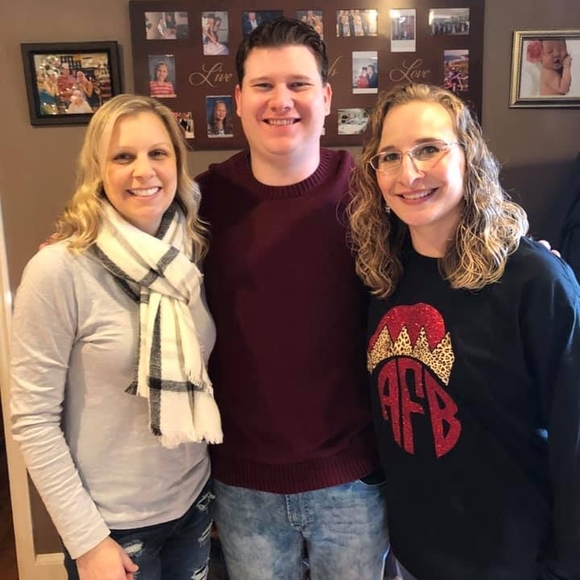 Meet your Posher, Ashley - Picture 1 of 1